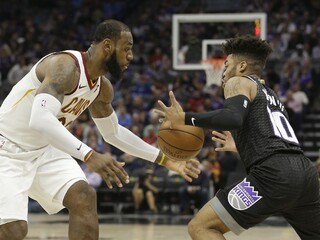 NBA: LeBron zaznamenal šiesty triple-double, Rondo má klubový rekord