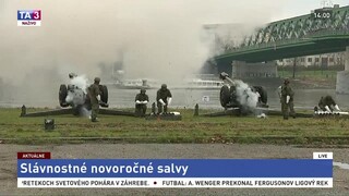 Pri príležitosti vzniku SR vypálili slávnostné novoročné salvy