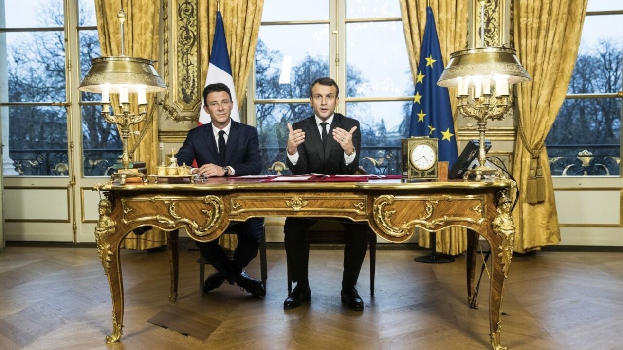 Macron chce v novom roku poraziť islamských extrémistov