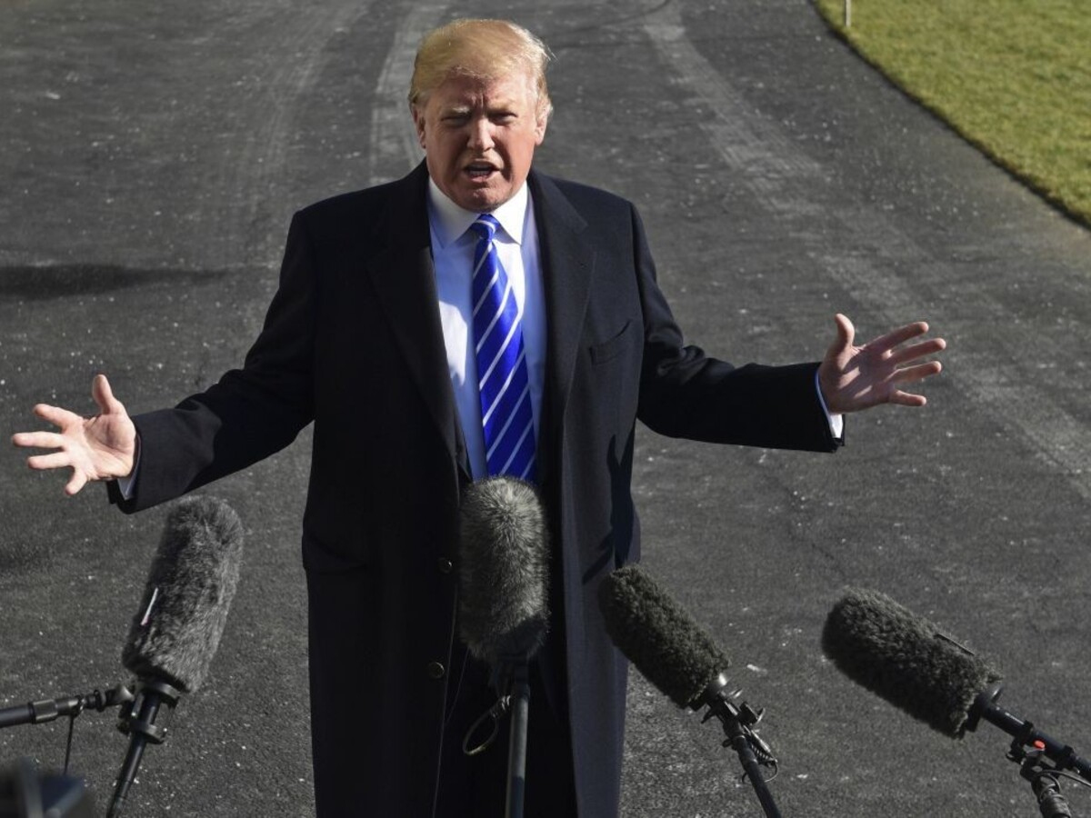 Trump chce oceniť médiá, ktoré považuje za najhoršie z najhorších
