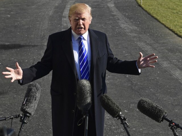 Trump chce oceniť médiá, ktoré považuje za najhoršie z najhorších