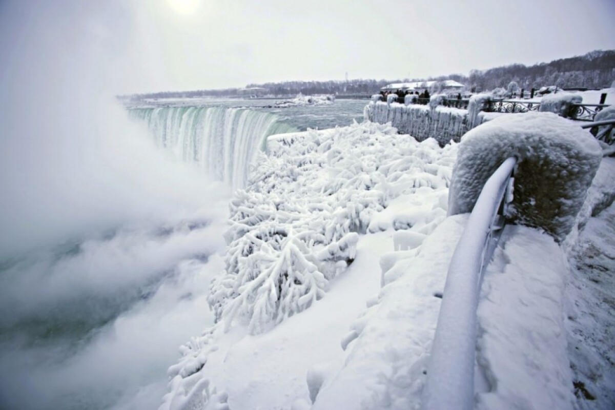 canada-deep-freeze-03214-1131d5cc87af4d7080940a2df953c76c_5bd19816.jpg