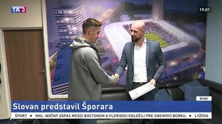 Slovinský útočník Šporar bude strieľať za bratislavský Slovan
