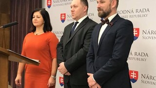 Župani z OĽaNO skončili ako poslanci, vyzvali k tomu aj Bašku