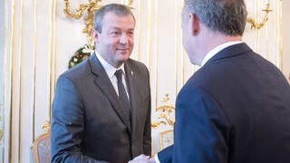 Župan Baška sa poslaneckého mandátu nevzdá, hovorí o výhode