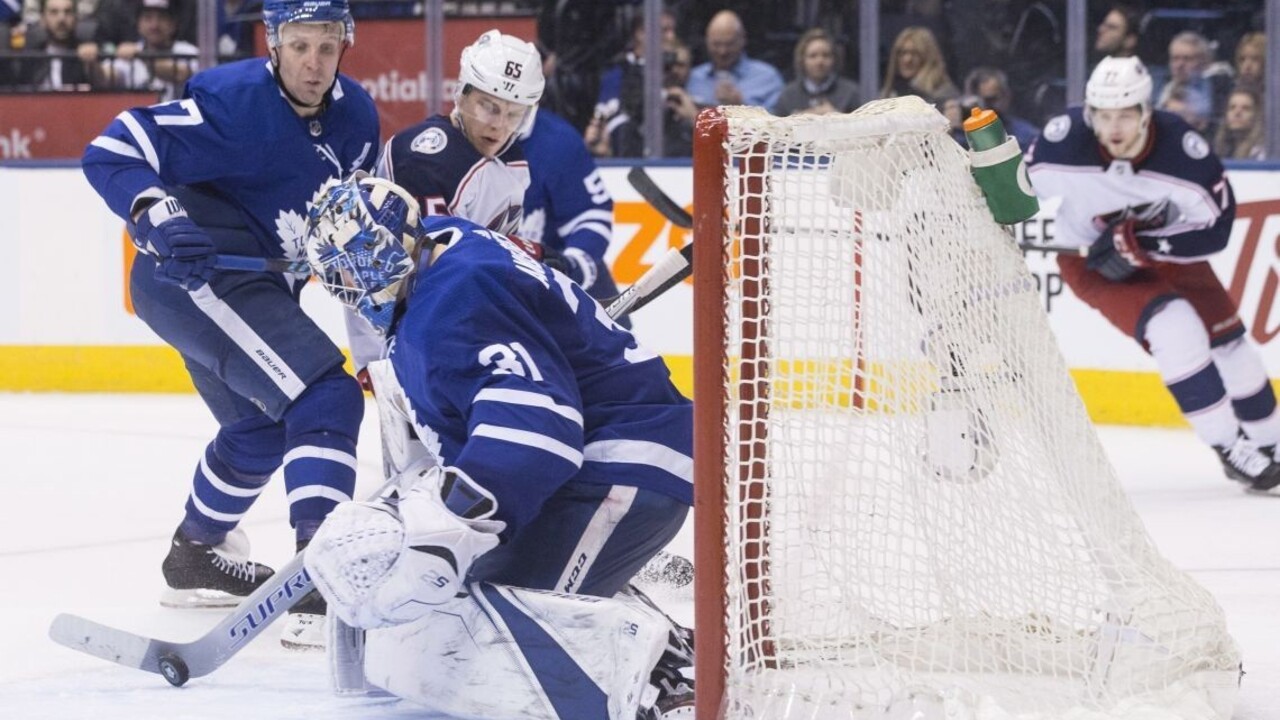 NHL: Hokejisti Columbusu zvíťazili nad hráčmi Toronta, zápas poslali do predĺženia