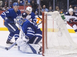 NHL: Hokejisti Columbusu zvíťazili nad hráčmi Toronta, zápas poslali do predĺženia