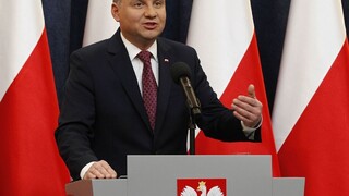 V Poľsku skončili ministri, ktorí mali veľké spory s Bruselom