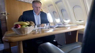 Kam posielali faktúry za Kiskove lety? Kaliňák sa už nepamätá