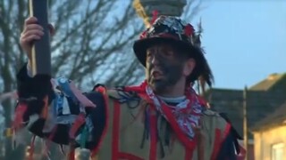 Anglická bizarná hra Haxey Hood / Otužilcom v Belgicku odvaha nechýba