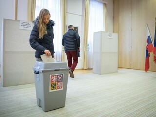Českú hlavu štátu volili aj v Bratislave, väčšina mala jasnú predstavu