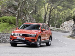 Rodinnejší Volkswagen Tiguan s prívlastkom Allspace a Opel Zafira