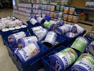 V dojčenskom mlieku našli salmonelózu. Produkt sťahujú z 85 krajín