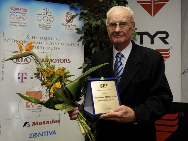 Zomrel prvý šéf olympijského výboru, dožil sa 96 rokov