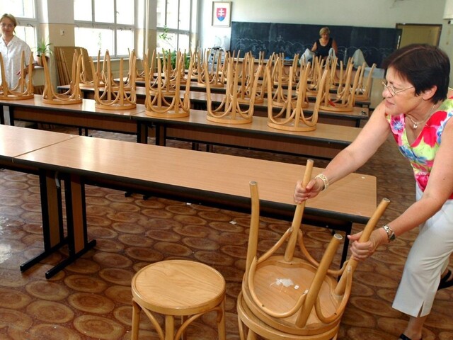 Cirkevné gymnáziá nebudú môcť otvoriť prvé ročníky, tvrdí OĽaNO