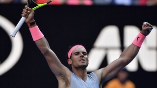 Nadal postúpil do tretieho kola dvojhry, Mayer ho však potrápil