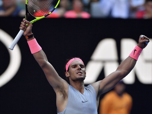 Nadal postúpil do tretieho kola dvojhry, Mayer ho však potrápil