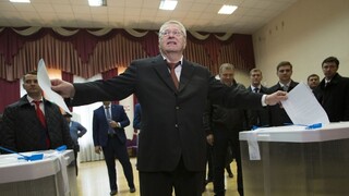 Putina vyzval na súboj o prezidentské kreslo aj politický veterán