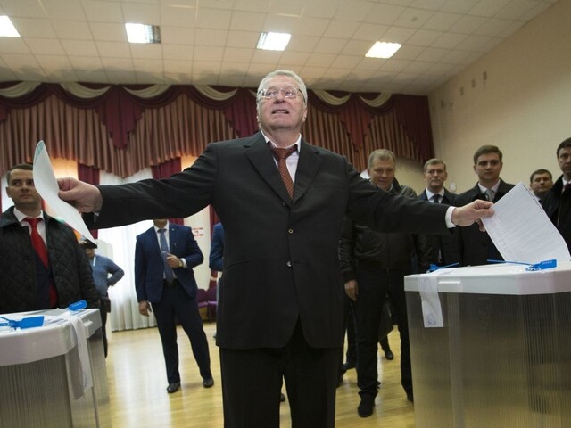 Putina vyzval na súboj o prezidentské kreslo aj politický veterán