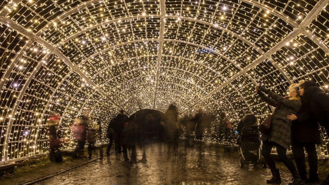 Bez mobilu ani na krok. Ako selfie mánia ovplyvnila cestovanie