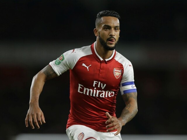 Theo Walcot mení dresy, Everton za neho zaplatil 20 miliónov