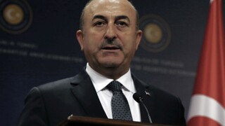 Turecký minister adresoval Francúzom tvrdé vyjadrenie