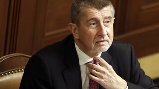 ŠTUDIO TA3: M. Trávníček o druhom kole prezidentských volieb v ČR