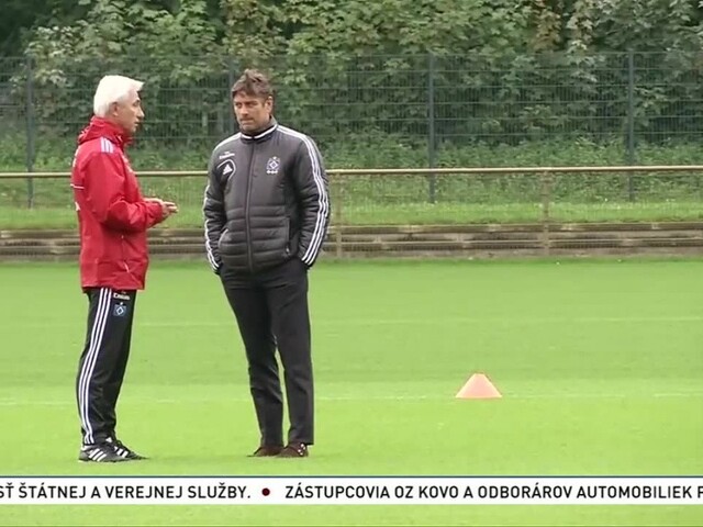 Futbalistov Austrálie povedie na majstrovstvá v Rusku Holanďan