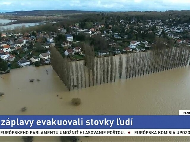 Francúzsko sužujú rozsiahle záplavy, evakuovali stovky ľudí