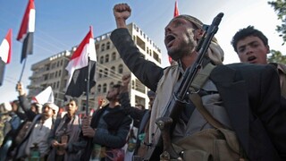 Rebeli v Jemene obsadili časť prístavného mesta, hlásia mŕtvych
