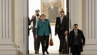 Nemecké rokovania o vládnej koalícii sprevádzajú nezhody, tvrdí Merkelová