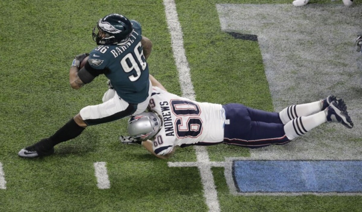 eagles-patriots-super-bowl-football-51221-60f18af0ba7548c8a95b270b681e11d6_cf6f76ba.jpg