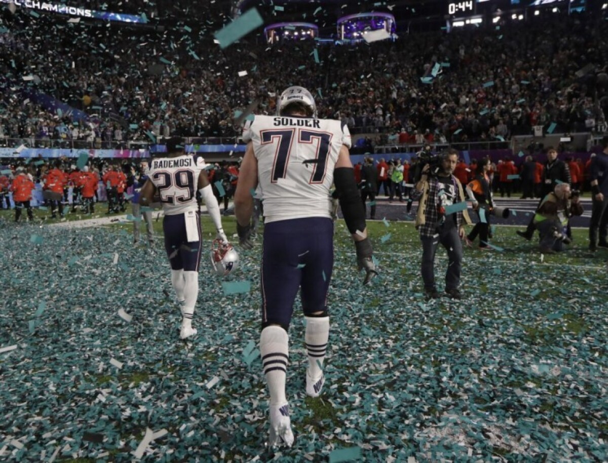 eagles-patriots-super-bowl-football-92596-b957e21c74704117aa269c7e5cbc60f7_660c8135.jpg