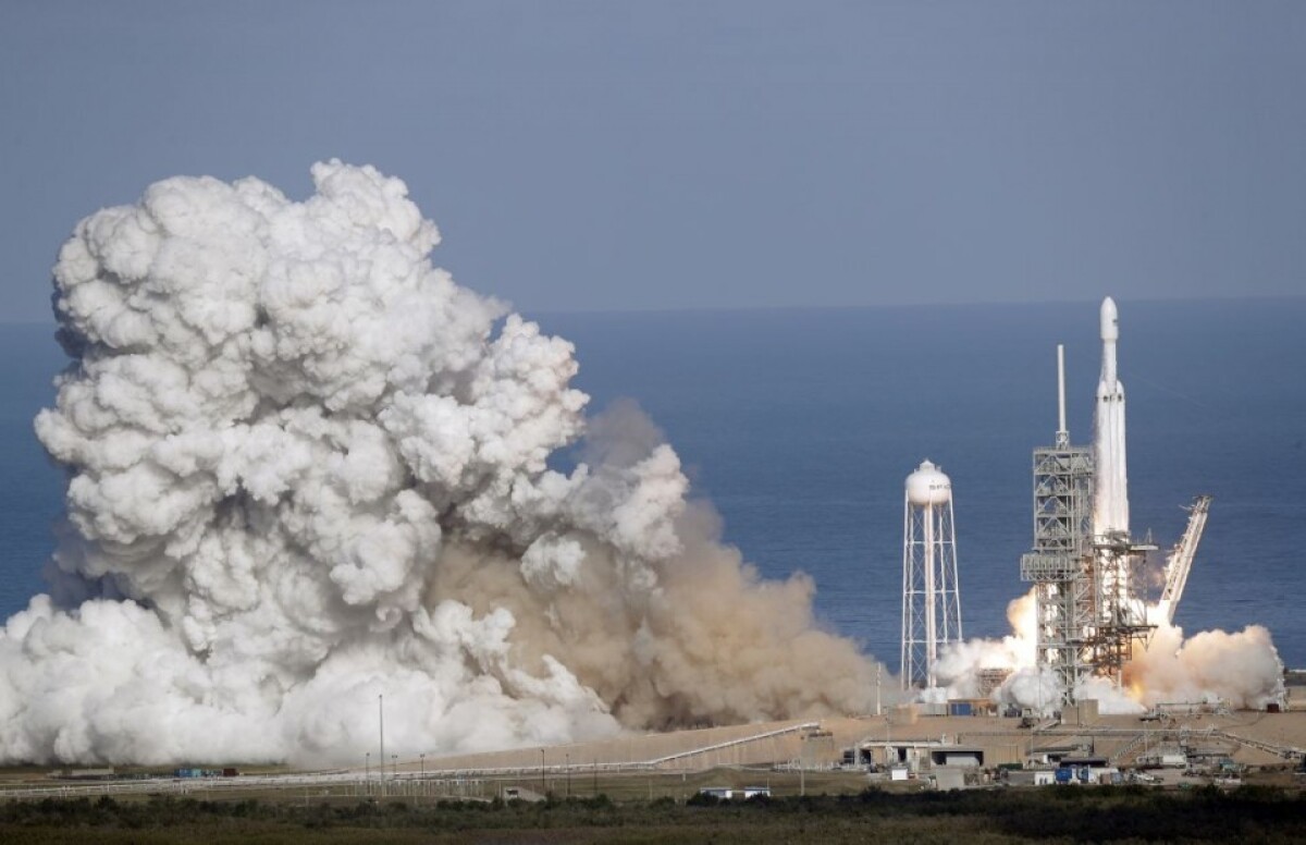 spacex-new-rocket-launch-24319-9d3bb2437efe476aaeac828d7e0a793e_42ef32ca.jpg