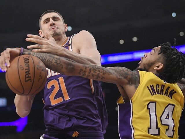 NBA: Cleveland utrpel štrnástu prehru. Musíme zabrať, hovorí James