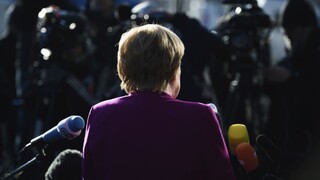 Nemecká tlač kritizuje Merkelovú: Z rokovaní vyšla ako porazená