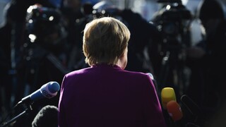 Nemecká tlač kritizuje Merkelovú: Z rokovaní vyšla ako porazená