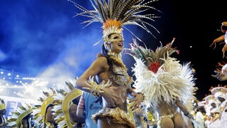 Hudba, tanec a zábava. V Riu de Janeiro sa začína slávny karneval