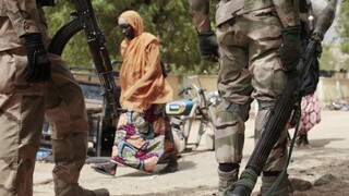 Teroristi z Boko Haram prepustili zo zajatia 13 rukojemníkov