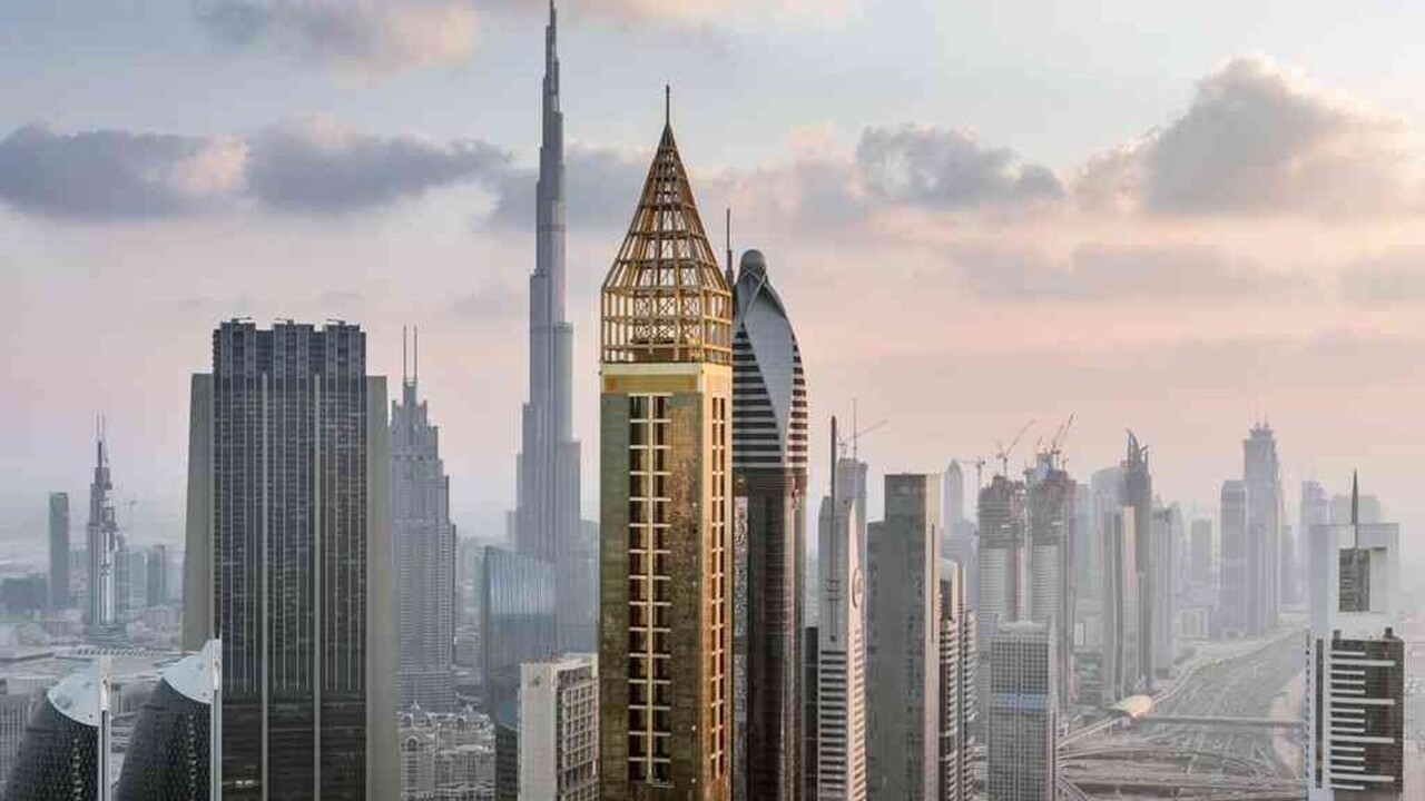 Nový najvyšší hotel sveta v Dubaji otvorili prvým návštevníkom