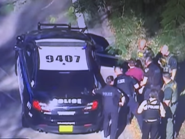 Mladík povraždil na strednej škole 17 ľudí, predtým ho vylúčili