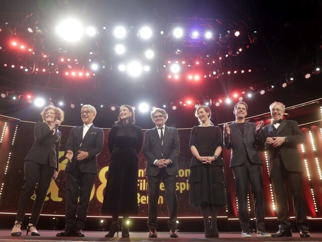 Začal sa festival Berlinale, chce pomôcť obetiam sexuálneho obťažovania