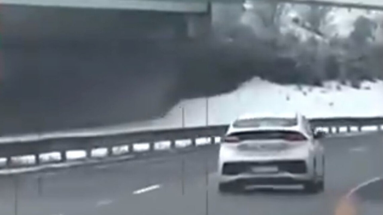 Chytili piráta, s dieťaťom v aute uháňal po bratislavskom obchvate