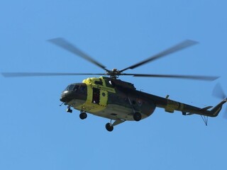 Vrtuľník Mi-17 je v prevádzke, podrobil sa predpísaným prácam