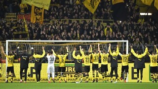 Bundesliga: V dohrávke kola Dortmund remizoval s Augsburgom