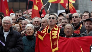 Sme Macedónsko. Ľudia vyšli do ulíc proti zmene názvu krajiny