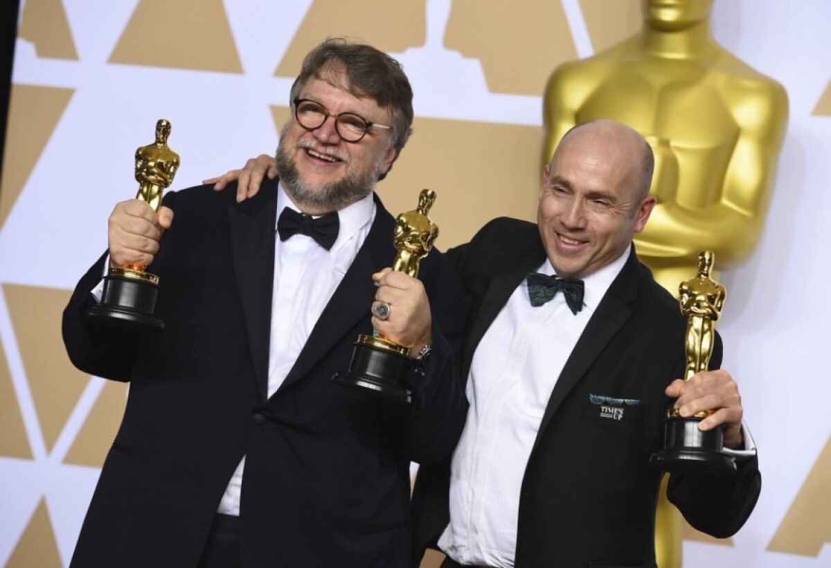 90th-academy-awards-press-room-54522-a13a0264fd3d4f6383793c5b77c73f98_75346e30.jpg