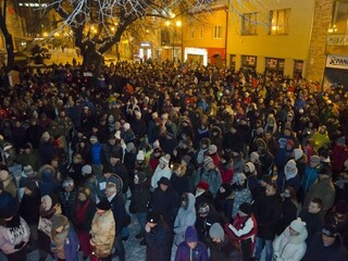 Udeľte dekanské voľno, žiadajú študenti pred pochodmi