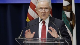 Šéf rezortu spravodlivosti USA ostro kritizuje kalifornské úrady