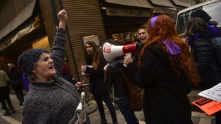 Ulice paralyzovali demonštrácie žien, požadujú platovú rovnoprávnosť